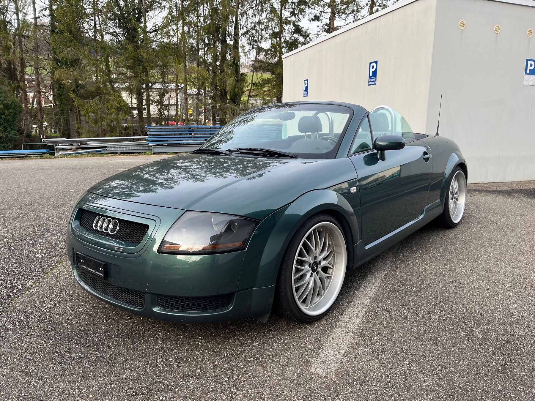 Audi Autos: Audi TT 8N 1.8 – Gebraucht aus Rickenbach BL von  1