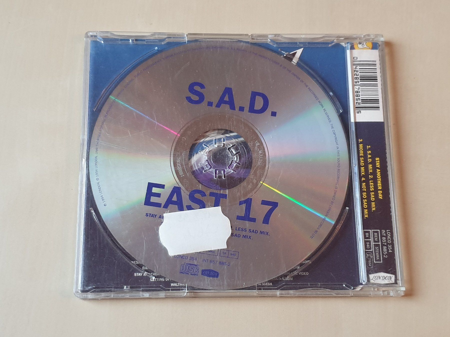 CDs: East 17 stay another Day – D'occasion à Stansstad par collectorsshop 1
