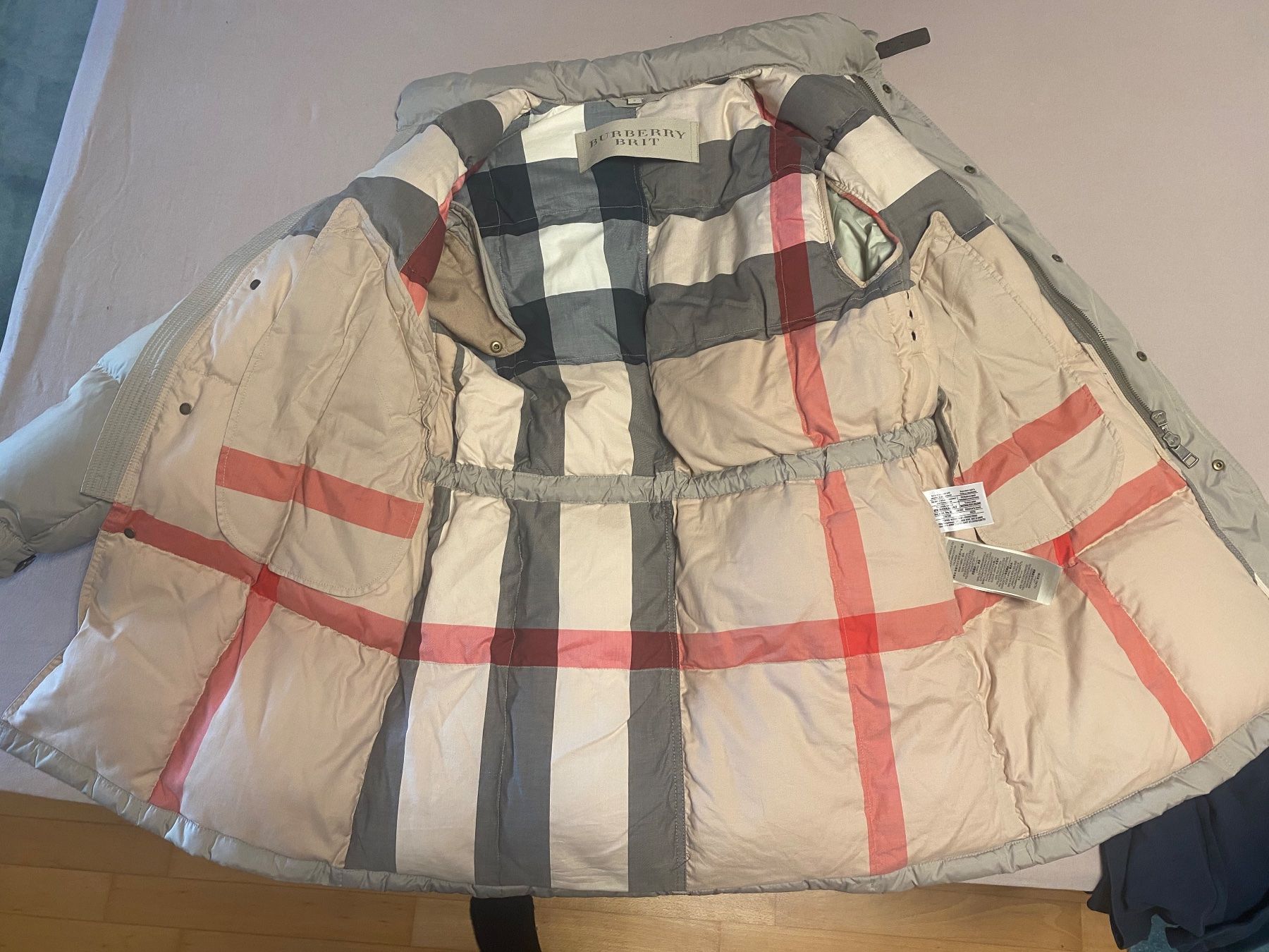 Burberry Cappotti: Burberry Mantel Winterjacke Beige Gr. S – Usato da Bern venduto da floorball_zoro 2