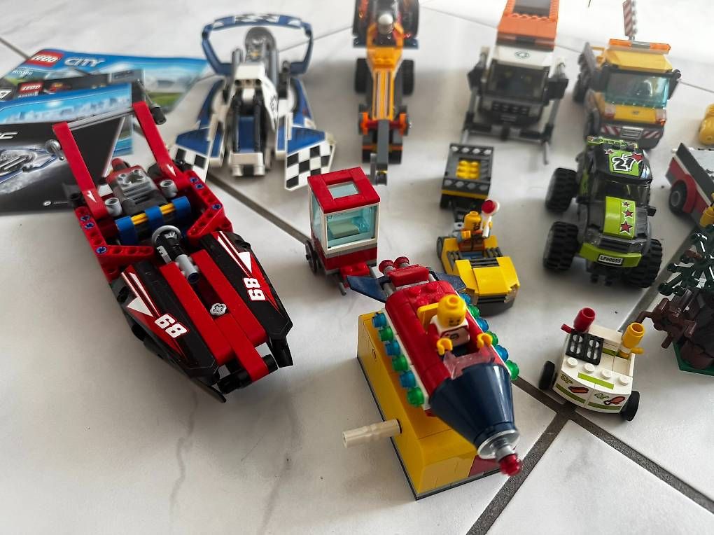 Baukästen: Divers véhicules Lego – Gebraucht aus Bouloz von newskywalker 1