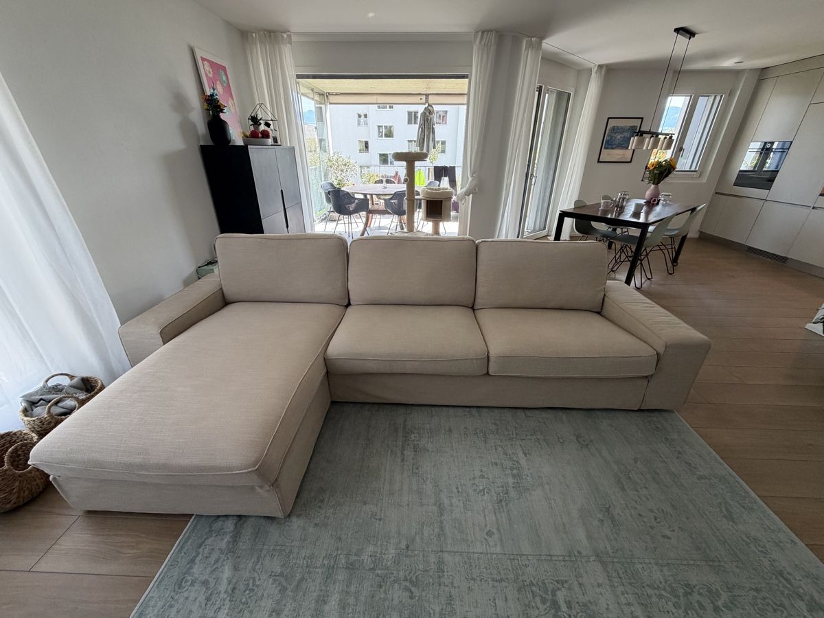 Ikea Divani: KIVIK 4er Sofa mit Récamiere - Gunnared Beige – Usato da jona venduto da Fernando_84 1