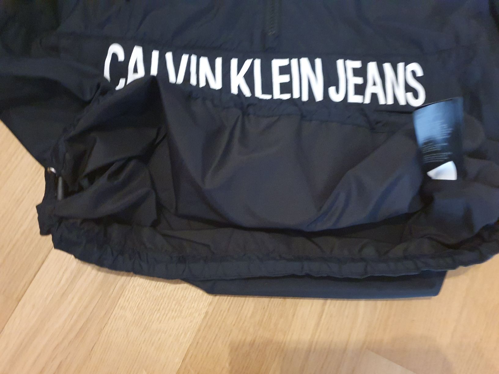 Calvin Klein Giacche: Leichte Regenjacke von Calvin Klein – Nuovo (secondo la descrizione) da Wettingen venduto da __Dom__ 6