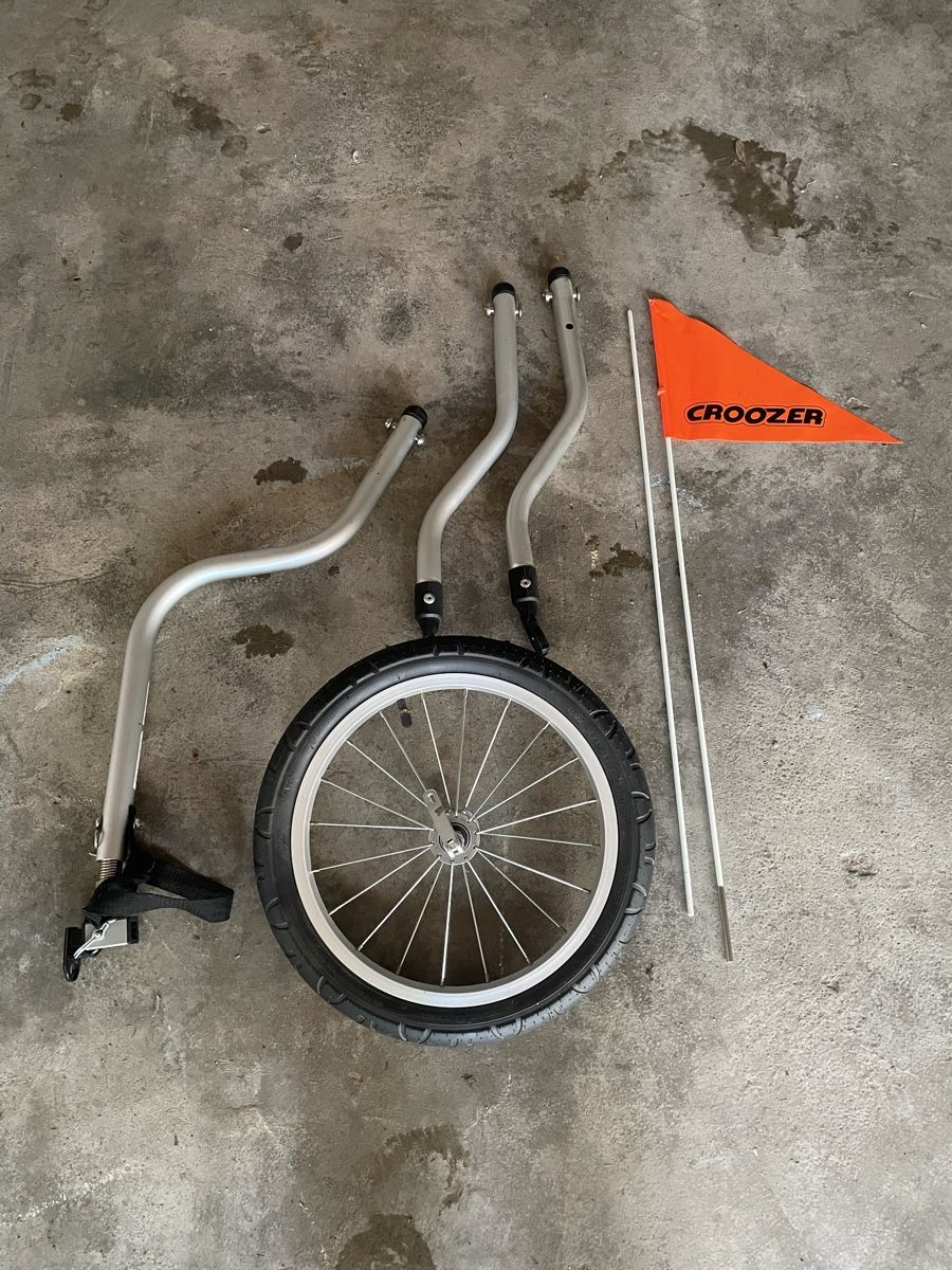Croozer Carrozzine: Poussette Croozer 2 places – Usato da Cressier FR venduto da lum_9t9v 6