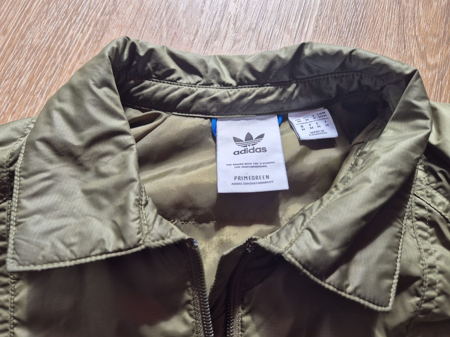 Adidas Jacken: Adidas Primaloft Jacket Olive Green - Swiss Quality! – Gebraucht aus Zürich von sha_rxc8 1