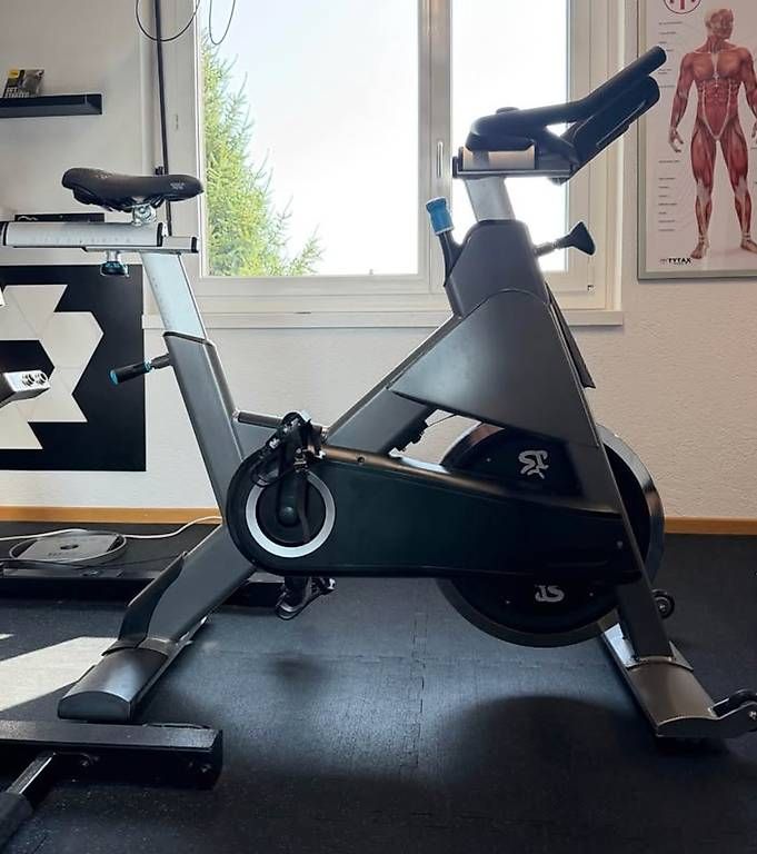 Vélos d'appartement: Spinning Bike cycle pro – D'occasion à Worben par SmokeDiabolo