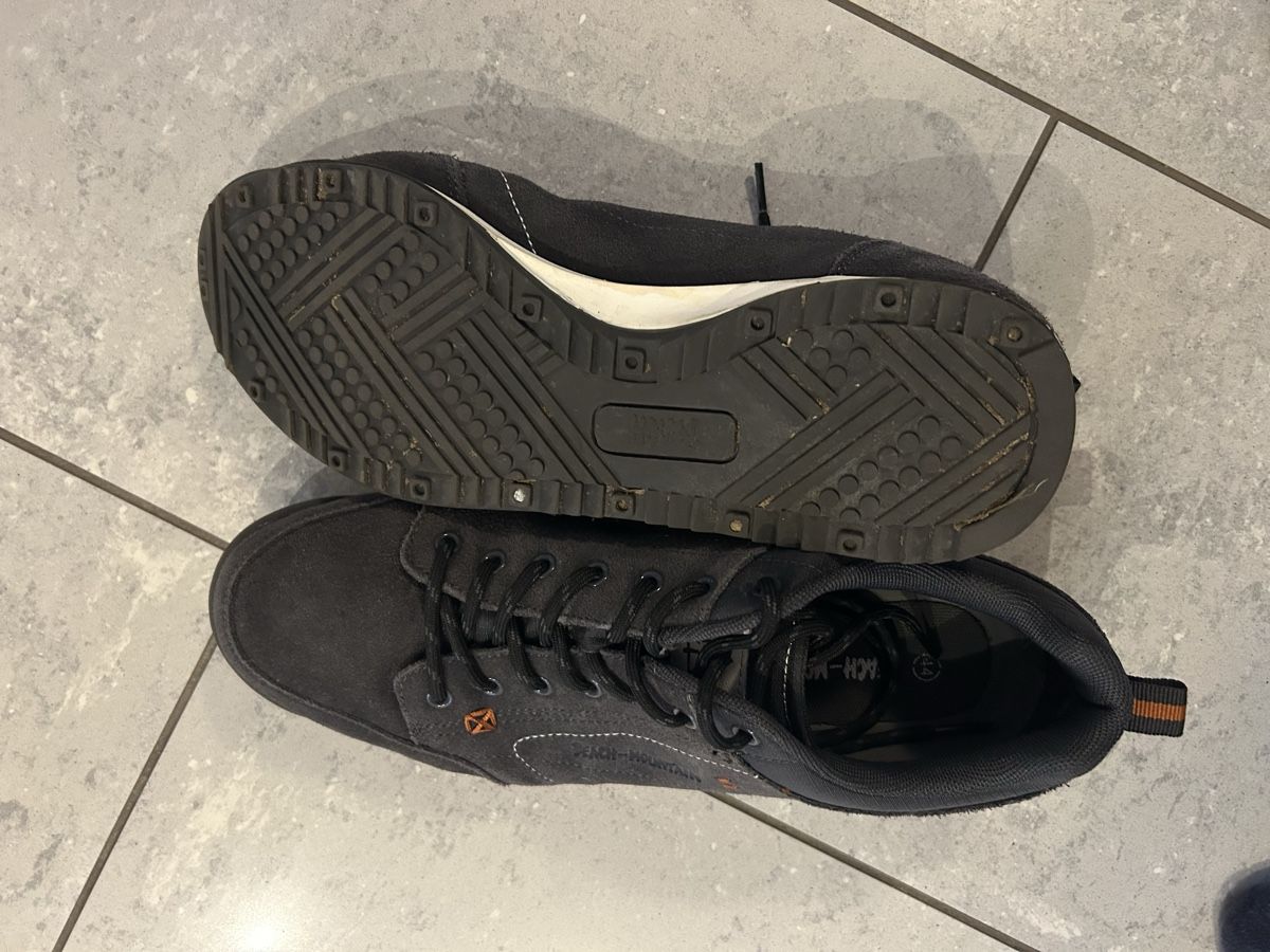 Scarpe da uomo: Beach Mountain Schuhe Wildleder Stil Grösse 44 – Nuovo (secondo la descrizione) da St Gallen venduto da Dayph 4