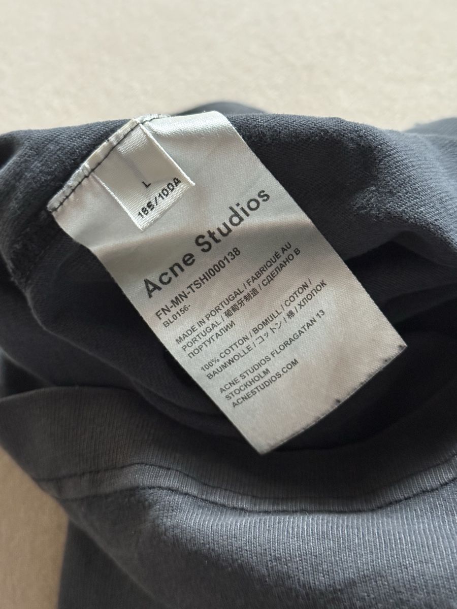 Acne Studios T-shirt: Acne Studios - t-shirt - Large – Usato da Bouveret venduto da Diegzzzz 4