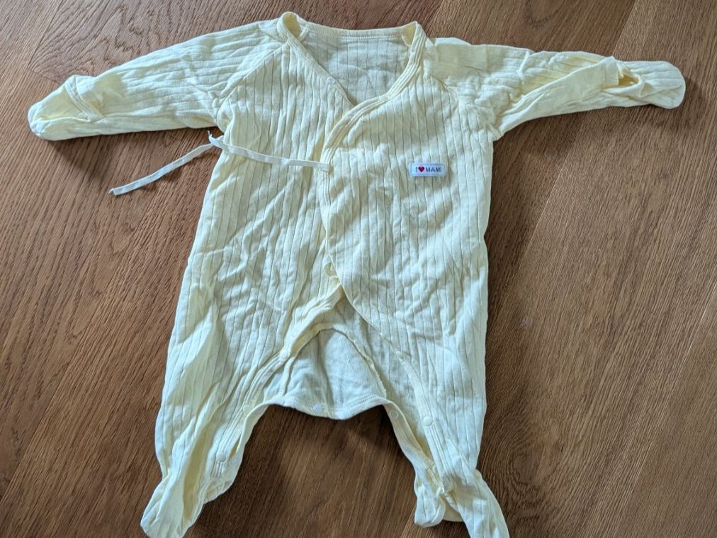 Lotti & Set di vestiti: Baby Kleiderpaket – Usato da Läufelfingen venduto da sup_lf5n 5