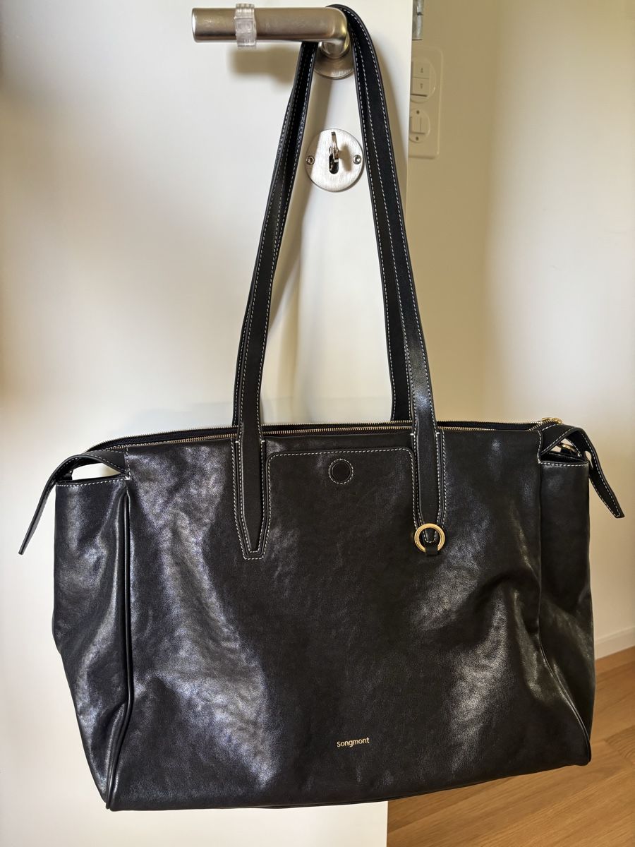 Borse da donna: Songmont Medium Yore Duffle bag schwarz – Nuovo e nell'imballaggio originale da Winkel venduto da Zimtguetzli 1