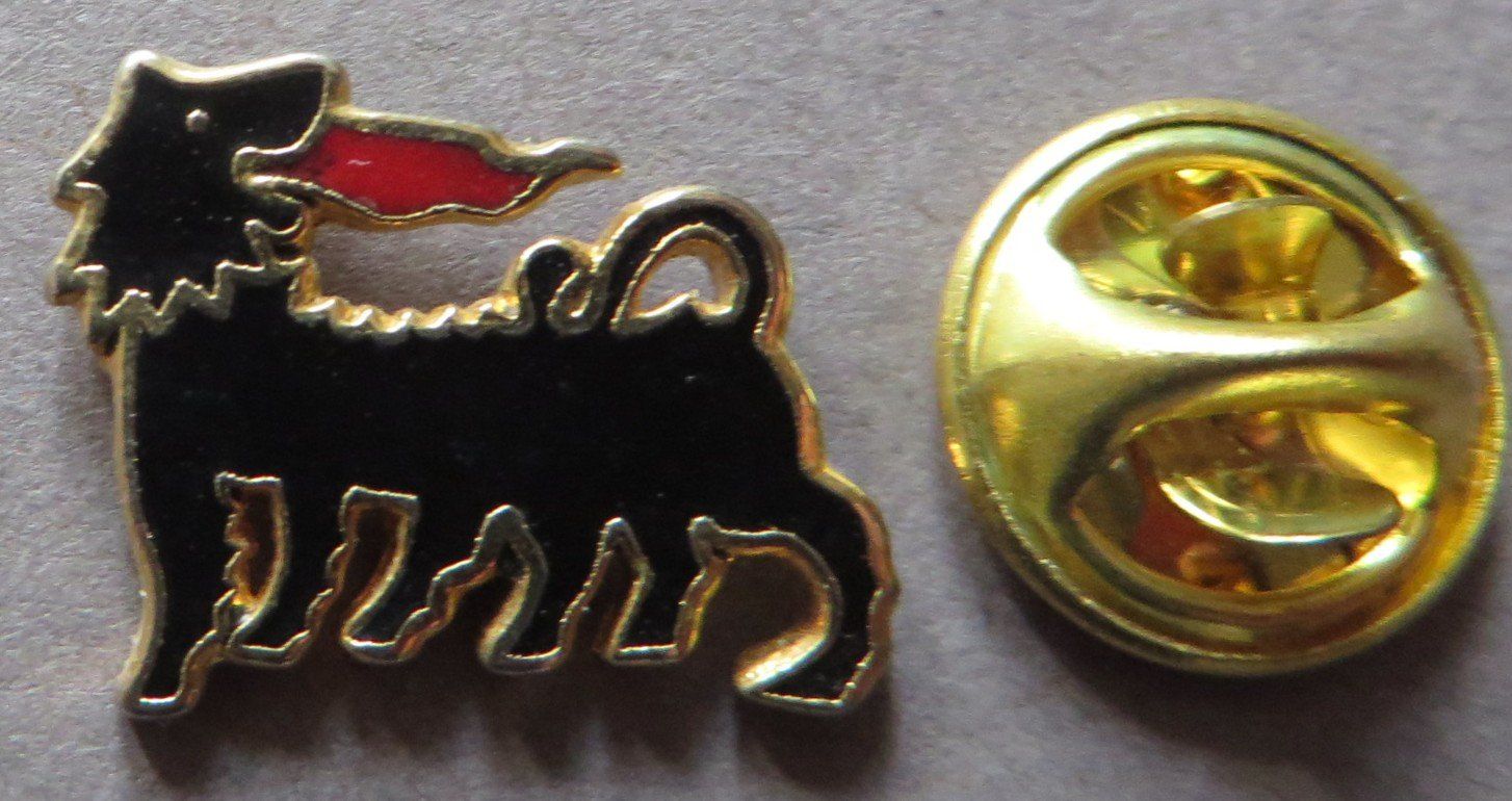 Placchette & Badge: PIN, AGIP PETROL HUND LOGO – Usato da Neuhausen venduto da luckimucki