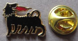 PIN, AGIP PETROL HUND LOGO