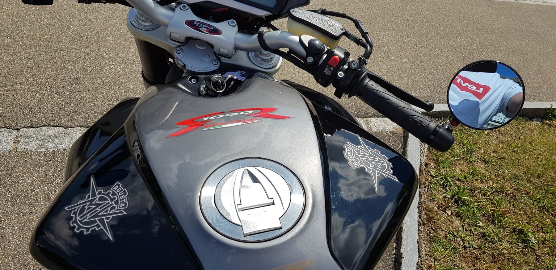 MV Agusta Strada: MV Agusta Brutale 1090RR – Usato da Frauenfeld venduto da juanito77 3