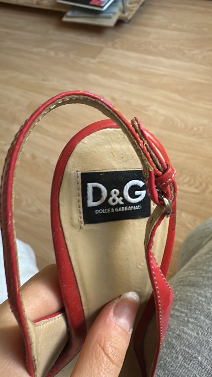 Damenschuhe: Dolce Gabbana Heels echt  – Gebraucht aus Biel/Bienne von lul_b6yy 5