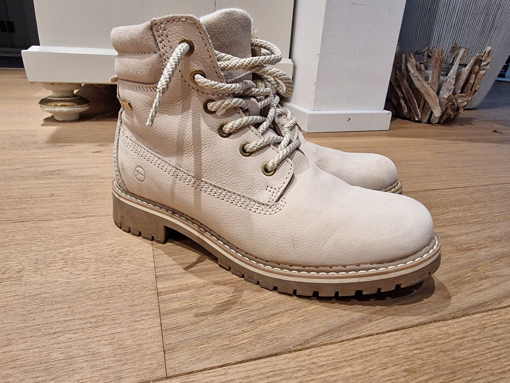 Tamaris Scarpe da donna: Tamaris Winter Stiefelette Grösse 39 – Usato da Allenwinden venduto da Babo2