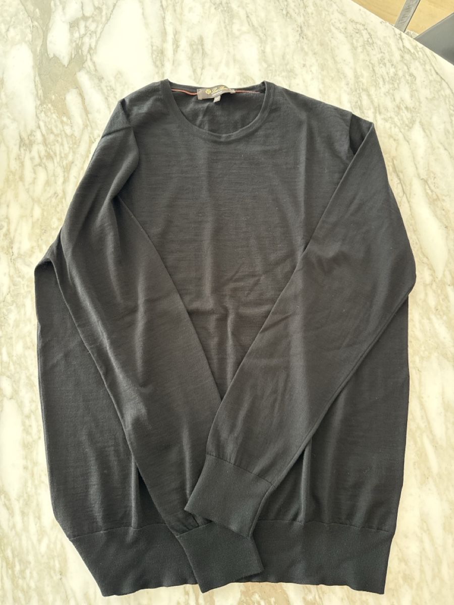 Loro Piana Maglioni & Felpe: Loro Piana Black roundneck wish wool 52 – Nuovo (secondo la descrizione) da Bissone venduto da luxuryitems