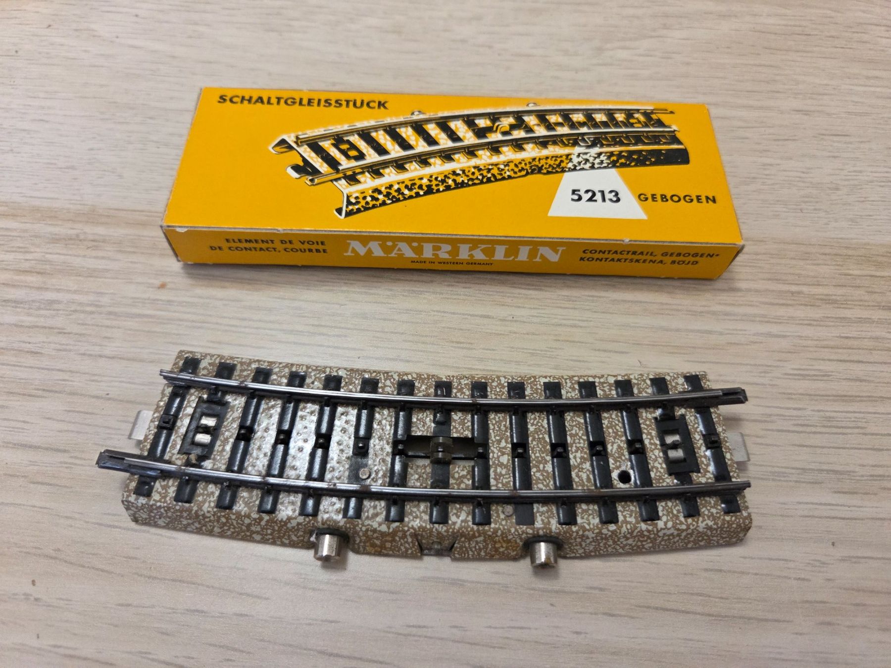 Märklin Trains électriques: Märklin 5213 Schaltgleis H0 – D'occasion à St-Aubin-Sauges par Lo_Go