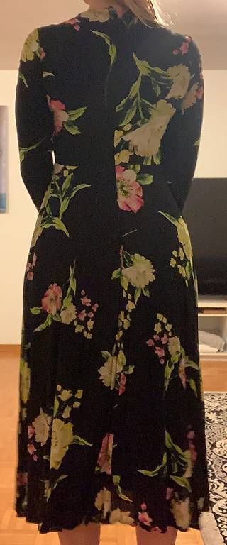 Guess Vestiti: Guess Kleid floral Gr S – Usato da St. Gallen venduto da mar_rkm7 1