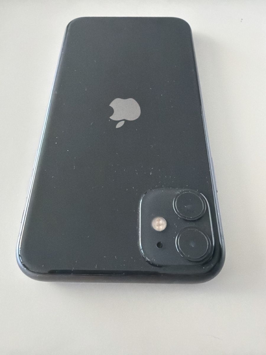 Apple Portables: Makelloses iPhone 11 64GB, black – D'occasion à Risch par Matze13 2