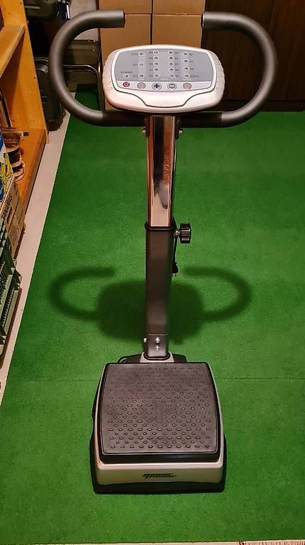 Hometrainer: Plateforme vibrante – Usato da Neuchâtel venduto da mjcr