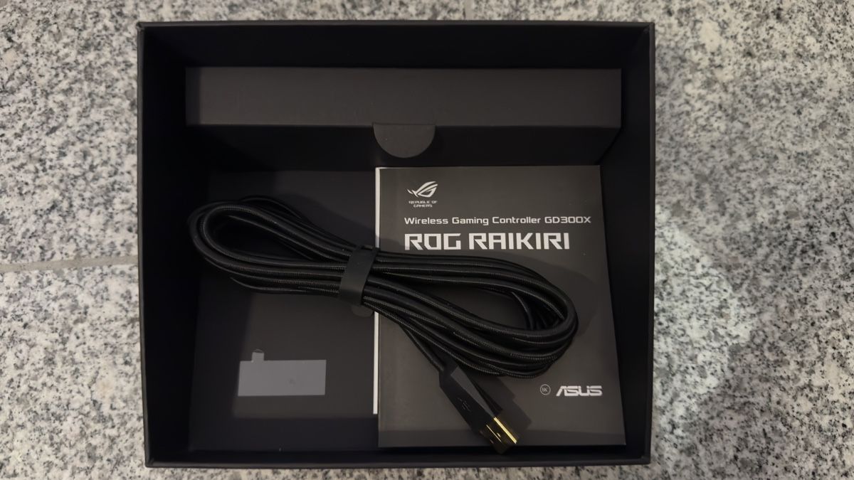Controller: ASUS ROG Raikiri Pro Controller / Neuwertig wenig gebraucht – Nuovo (secondo la descrizione) da Siebnen venduto da Airfriedel 3