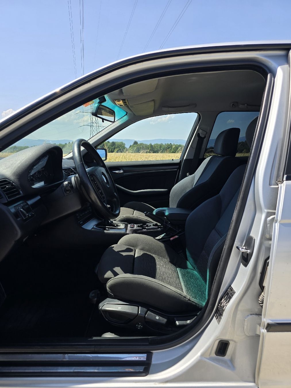 BMW Autos: Bmw e46 325i touring – D'occasion à Froideville par tra_n6rb 5