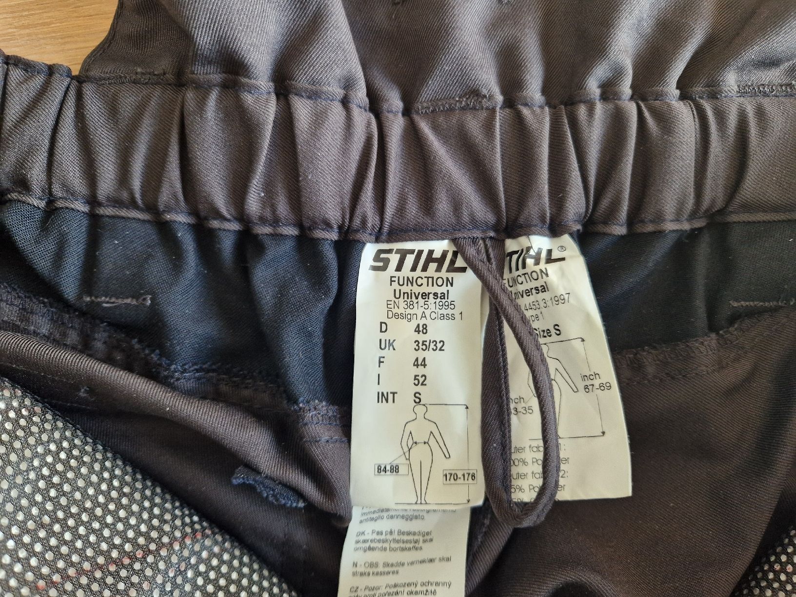Pantaloni: Schnittschutzhose Forsthose Stihl function Gr. 48 – Usato da Rothenburg venduto da Transat2 5