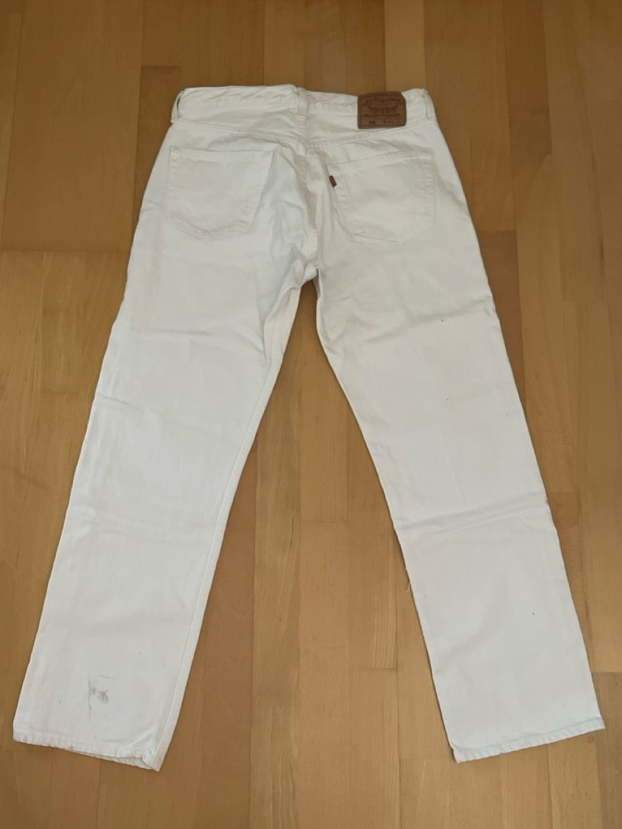 Jeans: Jeanshose – Gebraucht aus Allschwil von nen_5t8g 1