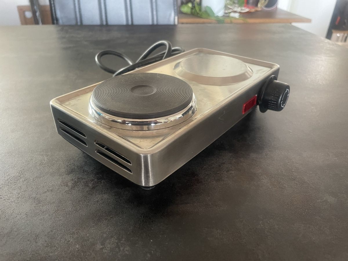 Appareils de cuisine: Petit Réchaud Électrique – D'occasion à Vallamand par Bricbracbroc82 1