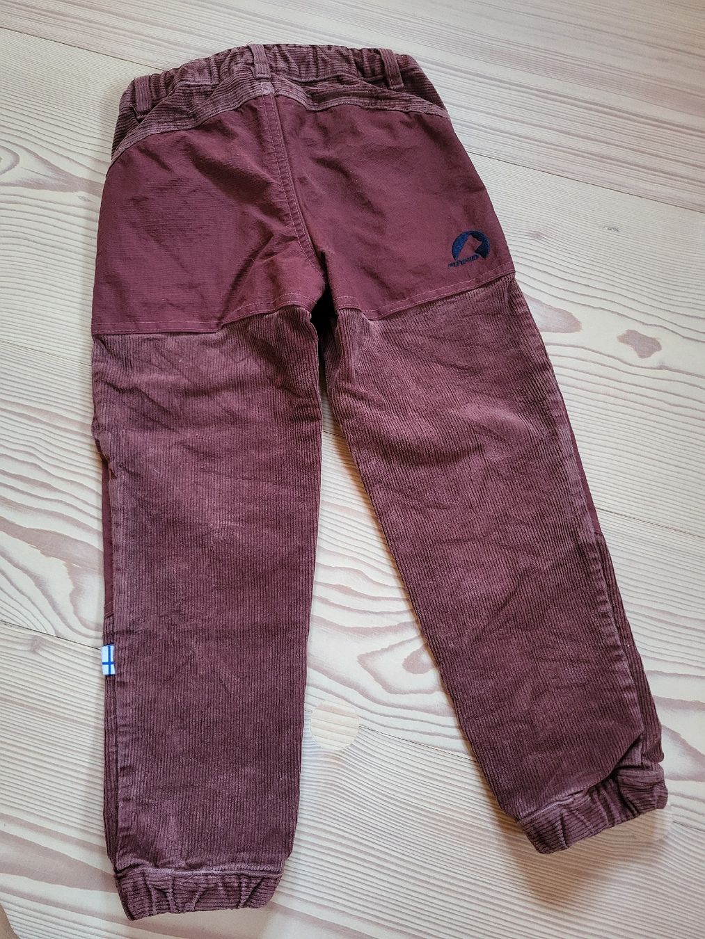 Finkid Pantaloni: Finkid Cordhose 110/120 – Usato da Madiswil venduto da Brigitte550 4