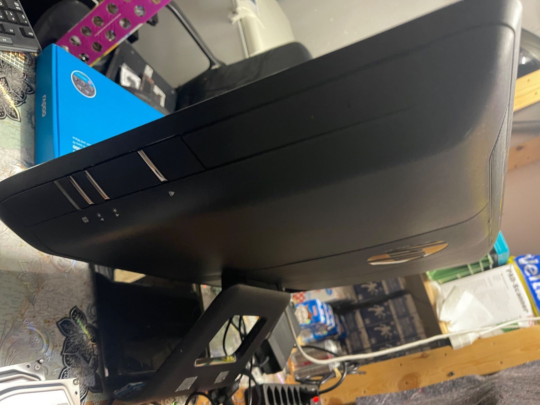 Hewlett Packard PC: HP Compaq 8200 Elite i5, PC All in One – Usato da Oensingen venduto da aziri123 3
