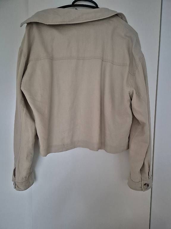 Giacche: leichte Sommerjacke beige Stradivarius, Gr. S – Usato da Sattel venduto da nic_6hgr 3