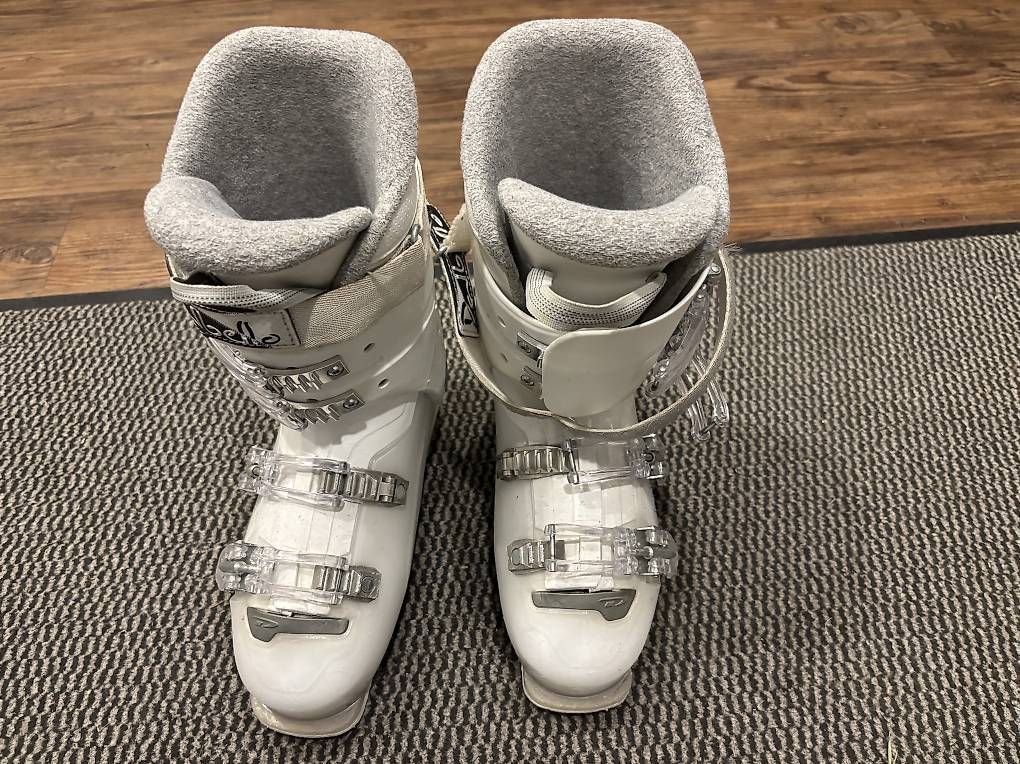 Herrenschuhe: Skischuhe Größe 39-40 – Gebraucht aus Weier im Emmental von maskulin82 2