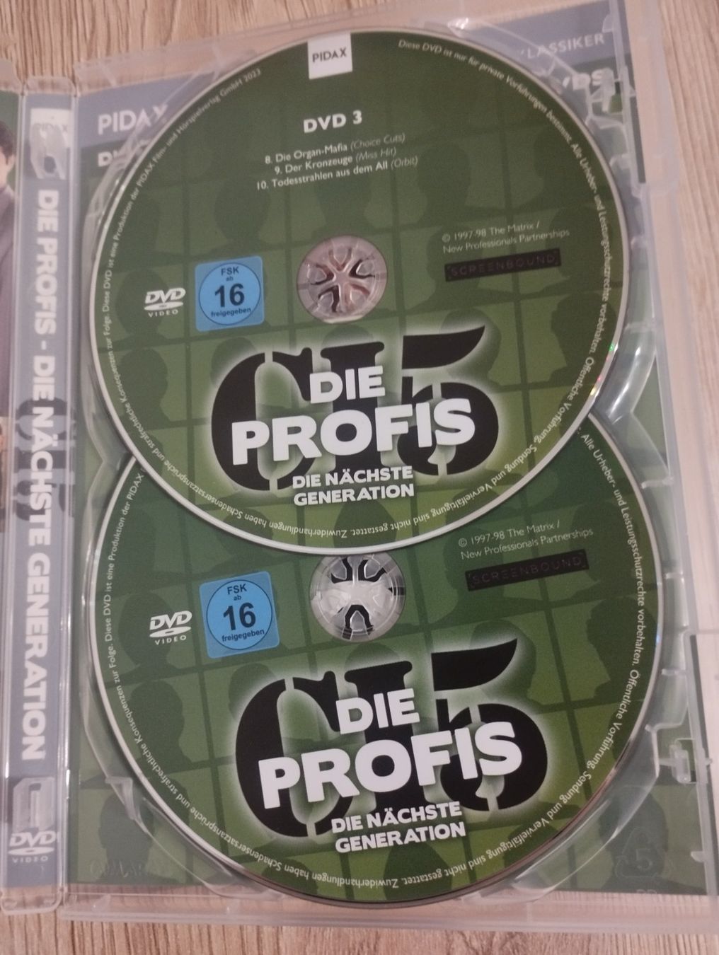 Tous les DVDs: Die Profis CI5 Die Nächste Generation – Neuf (Voir description) à Steffisburg par AutoFiat 2