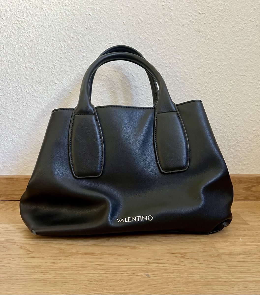 Valentino Borse da donna: Handtasche Valentino schwarz – Usato da Basel venduto da Samo_Li