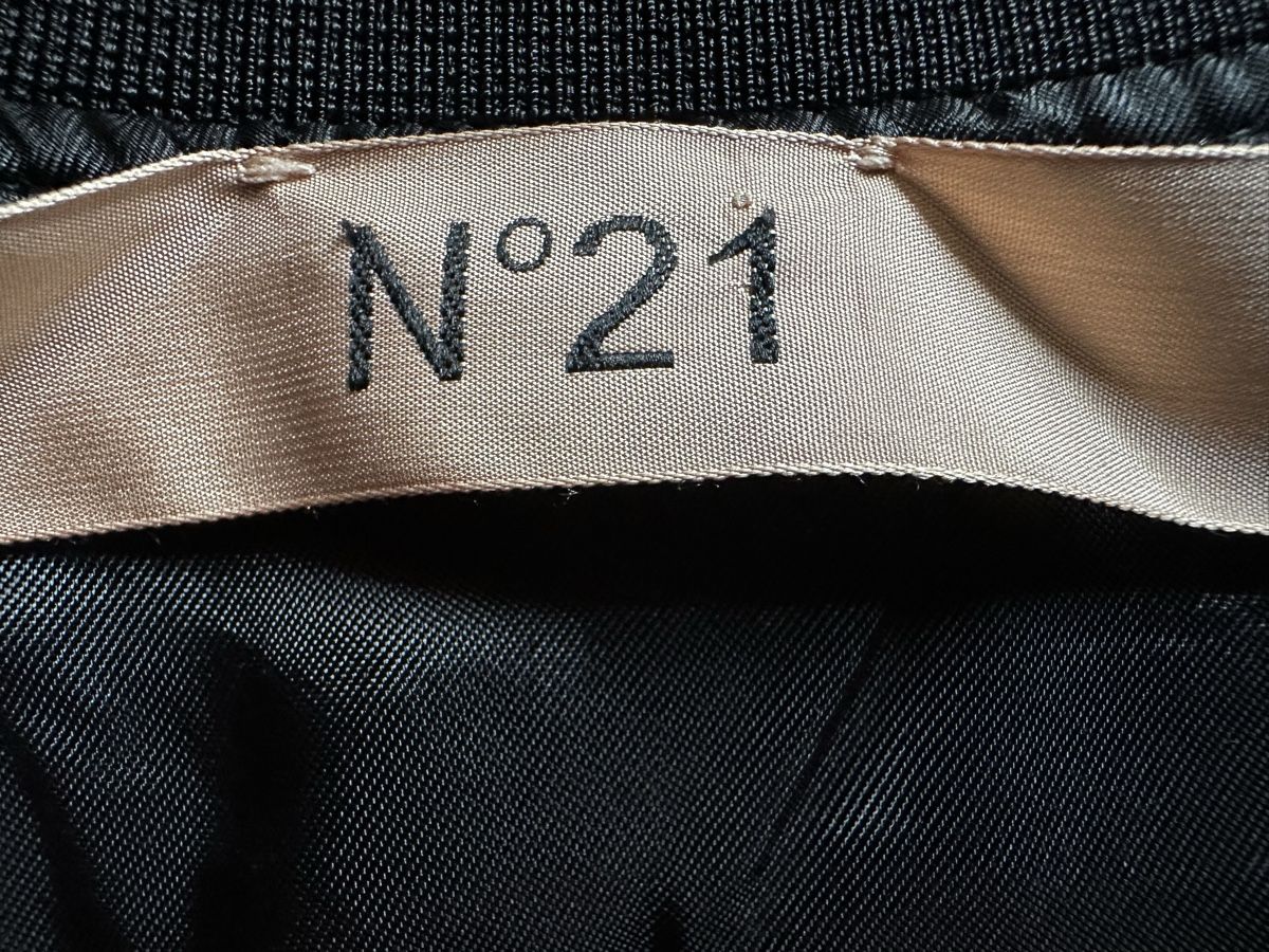Giacche: No 21 - beautiful silk bomber jacket - IT 40 – Nuovo (secondo la descrizione) da Langnau am Albis venduto da bar_ml6k 1