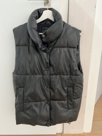 Gilet Pull and Bear noir aspect cuir taille S occasion