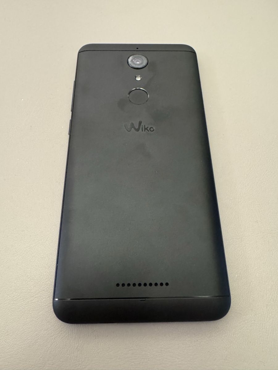 Wiko Telefoni cellulari / Smartphones: Wiko View – Difettoso da Adliswil venduto da Busys 1