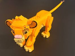LEGO 43243 Simba das Löwenjunge des Königs