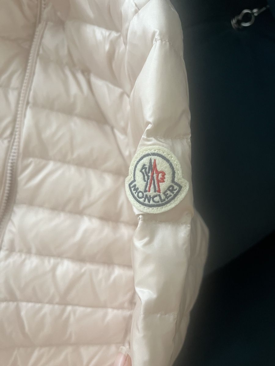 Moncler Giacche: Moncler Jacke beige neu – Nuovo (secondo la descrizione) da Sarnen venduto da HomeFashionArtDesign 1