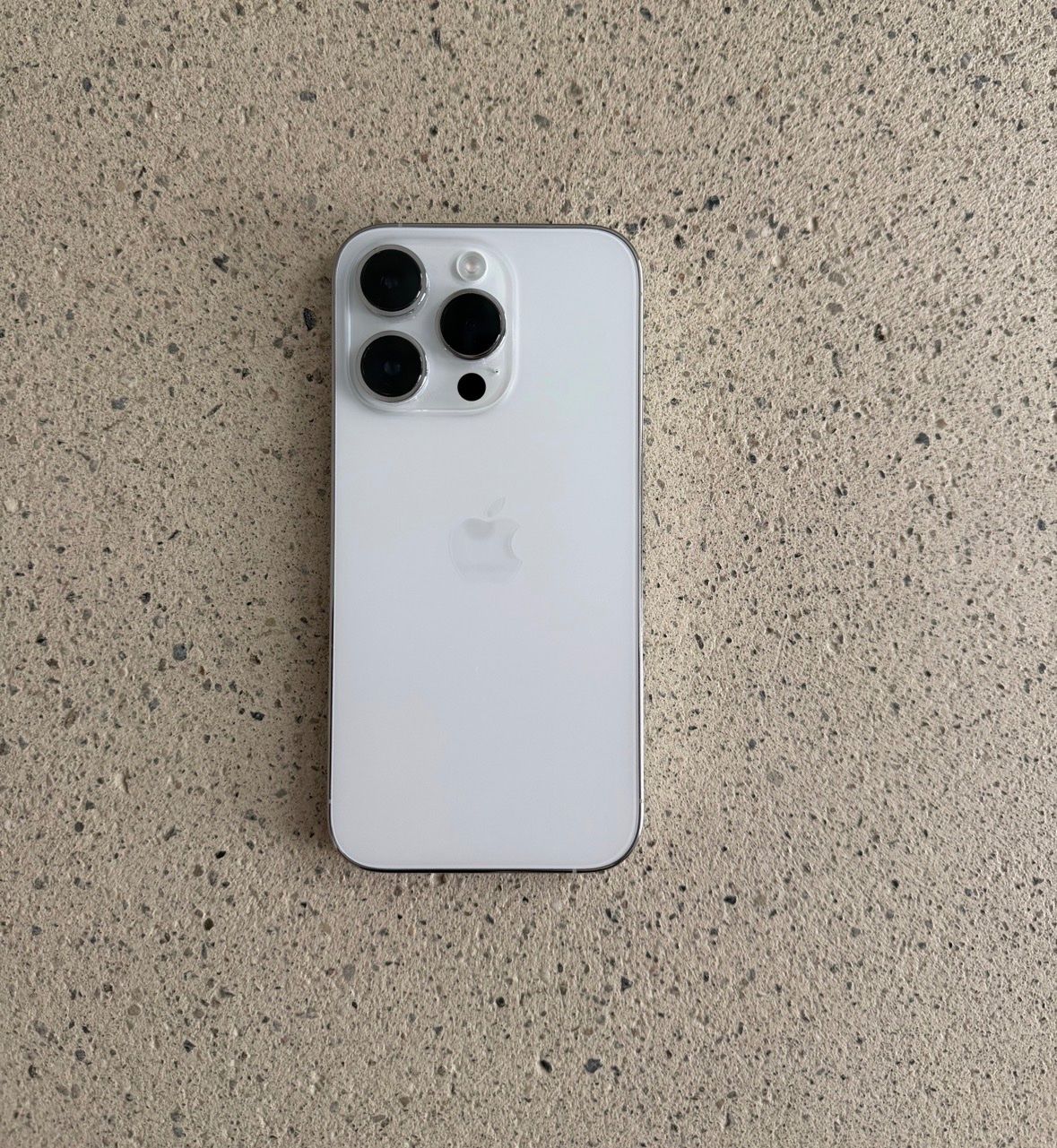 Apple Telefoni cellulari / Smartphones: Iphone 14 pro 256 GB – Nuovo (secondo la descrizione) da Dübendorf venduto da dal_2mgj