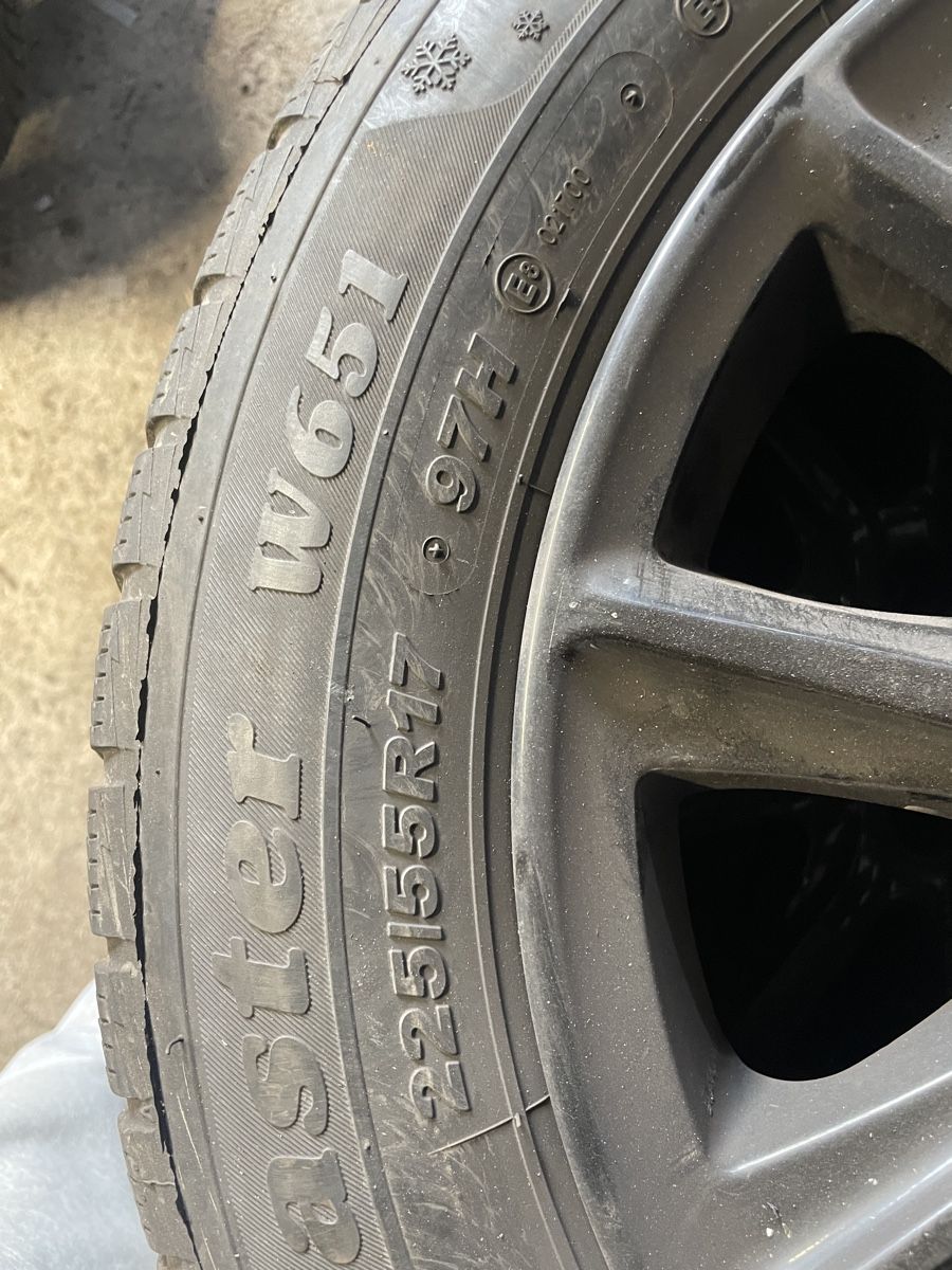 Pneumatici & Ruote complete: Bmw Winter Komplettradsatz – Usato da Uster venduto da Flori8610 1