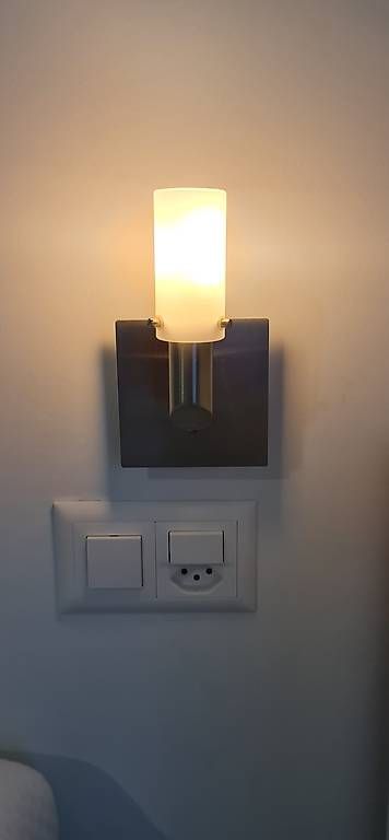 Lampade: Bettlampen, drehbar – Usato da Ruggell venduto da amhu