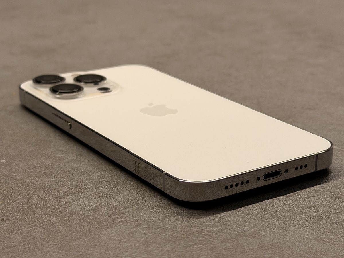 Apple Handys / Smartphones: iPhone 13 Pro Weiss 256GB – Gebraucht aus Kölliken von evrenciftci 3