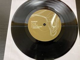 Hrvatski – Insect Digestion Melancholy [7" Single UK]