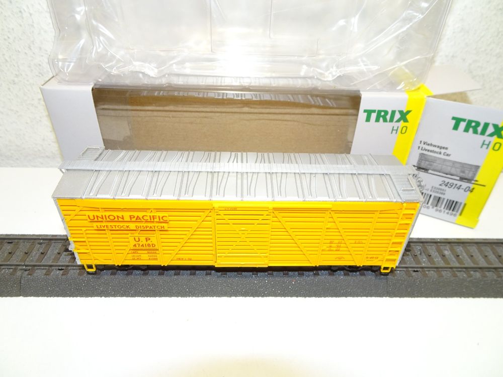 Trix H0 - 23956 - Güterwagen - Set mit 3 Box Trichtern