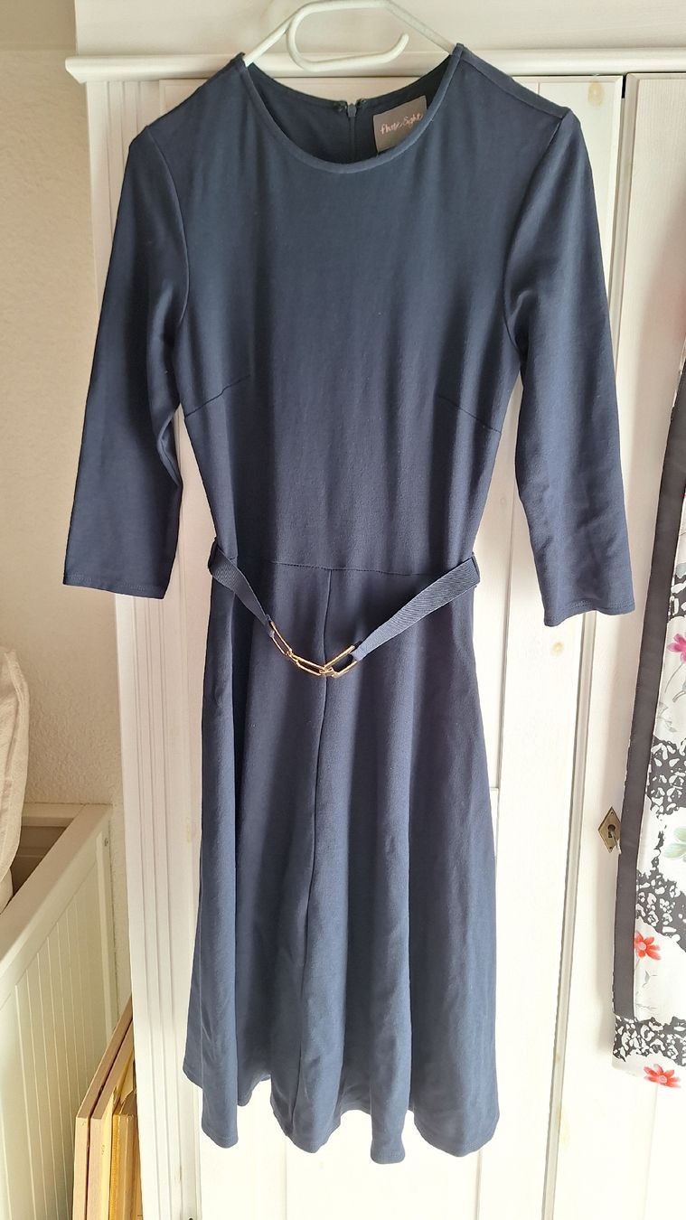 Kleider: Phase eigth Kleid Gr 10 – Gebraucht aus werdenberg von Nsmilles