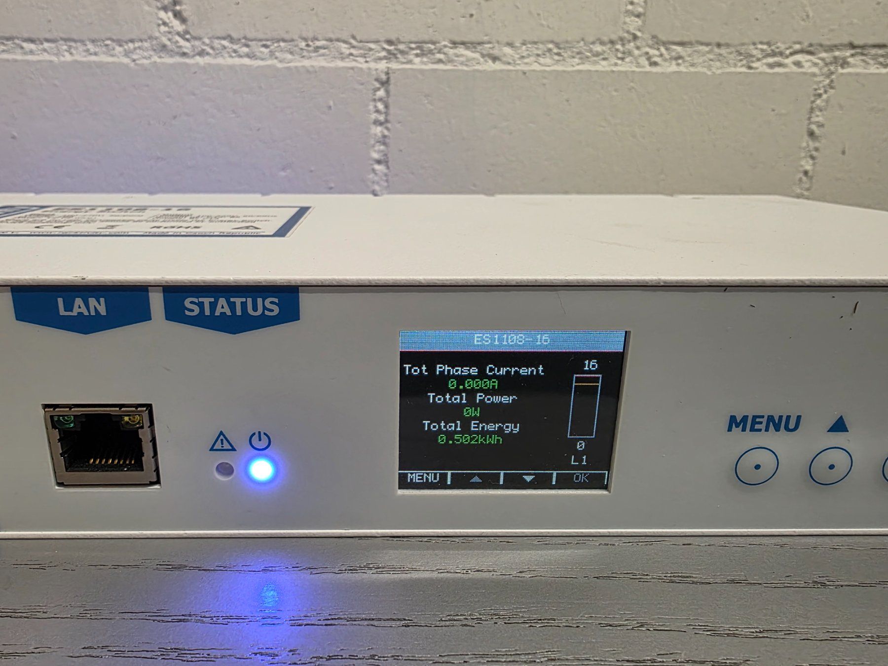 Sistema di controllo: Racktivity Energy Switch ES1108-16 – Usato da Zürich venduto da 2JamMusic 2