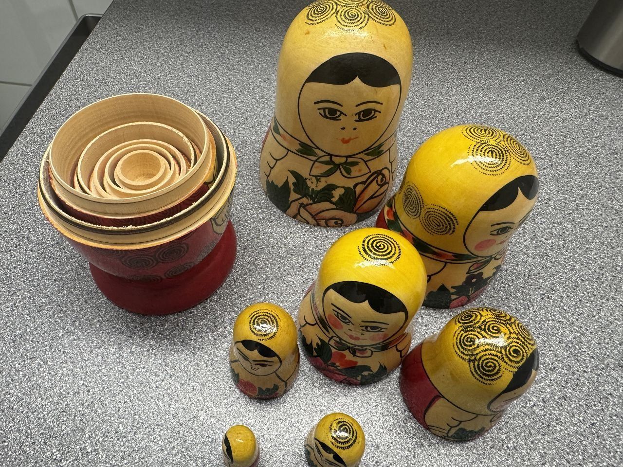 Figuren: Babuschka (7 teilig) – Gebraucht aus Bremgarten b. Bern von Bbu 1