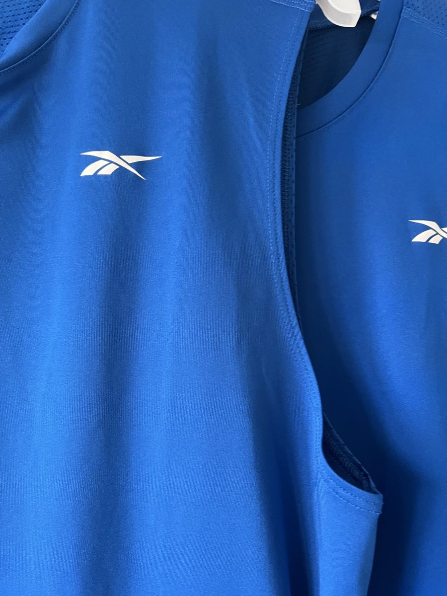 Reebok Canottiere & Pantaloni: 3 Fuktionsshirt L – Nuovo (secondo la descrizione) da Wermatswil venduto da -secondchance- 3