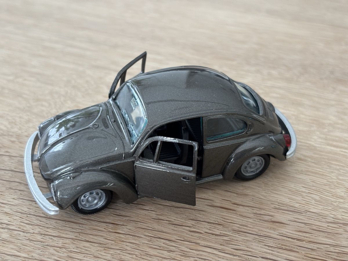 Volkswagen Modellautos: 1 VW Käfer**1:43**Gama** – Gebraucht aus Volketswil von Car6 5